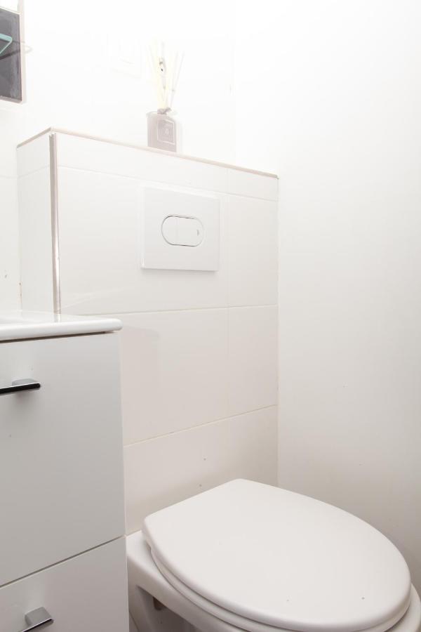 Ferienwohnung Petit Bijou Dans Le Centre De Paris Exterior foto