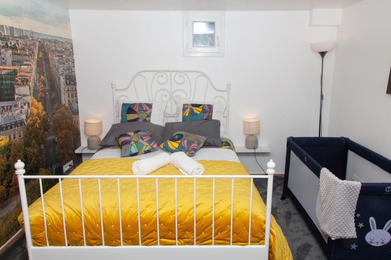 Ferienwohnung Petit Bijou Dans Le Centre De Paris Exterior foto